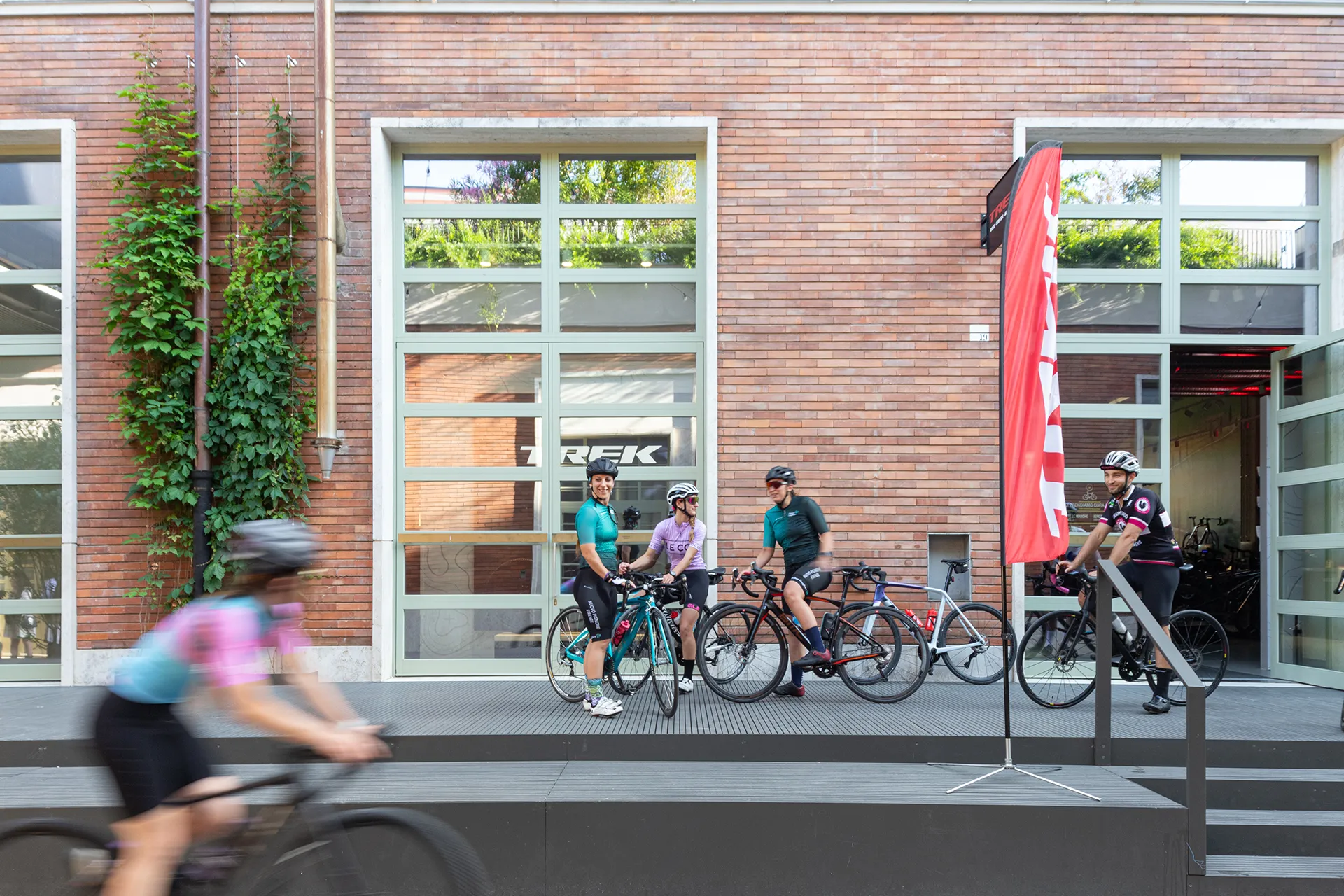 Percorsi pedonali e ciclabili che collegano Manifattura Tabacchi al resto della città